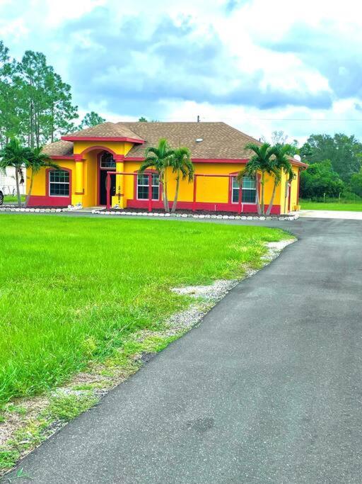 Villa Cozy House Near To Legoland Fl à Lake Wales Extérieur photo